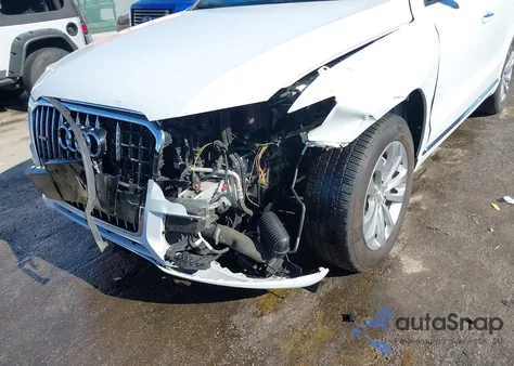 2015 Audi Q5 2.0T Premium z USA, uszkodzony, nr VIN WA1CFAFP2FA132504